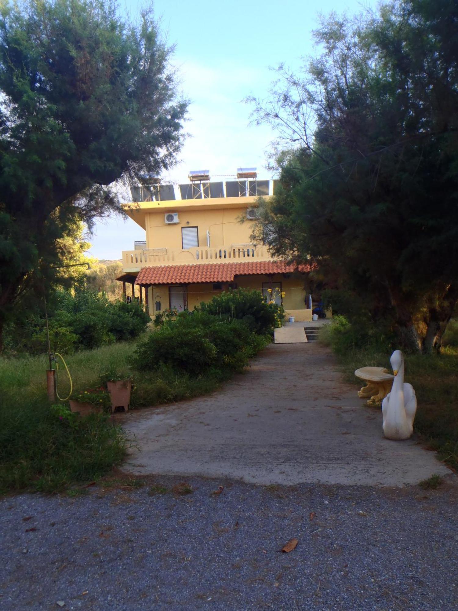 Rooms Leonidas Kissamos Bagian luar foto