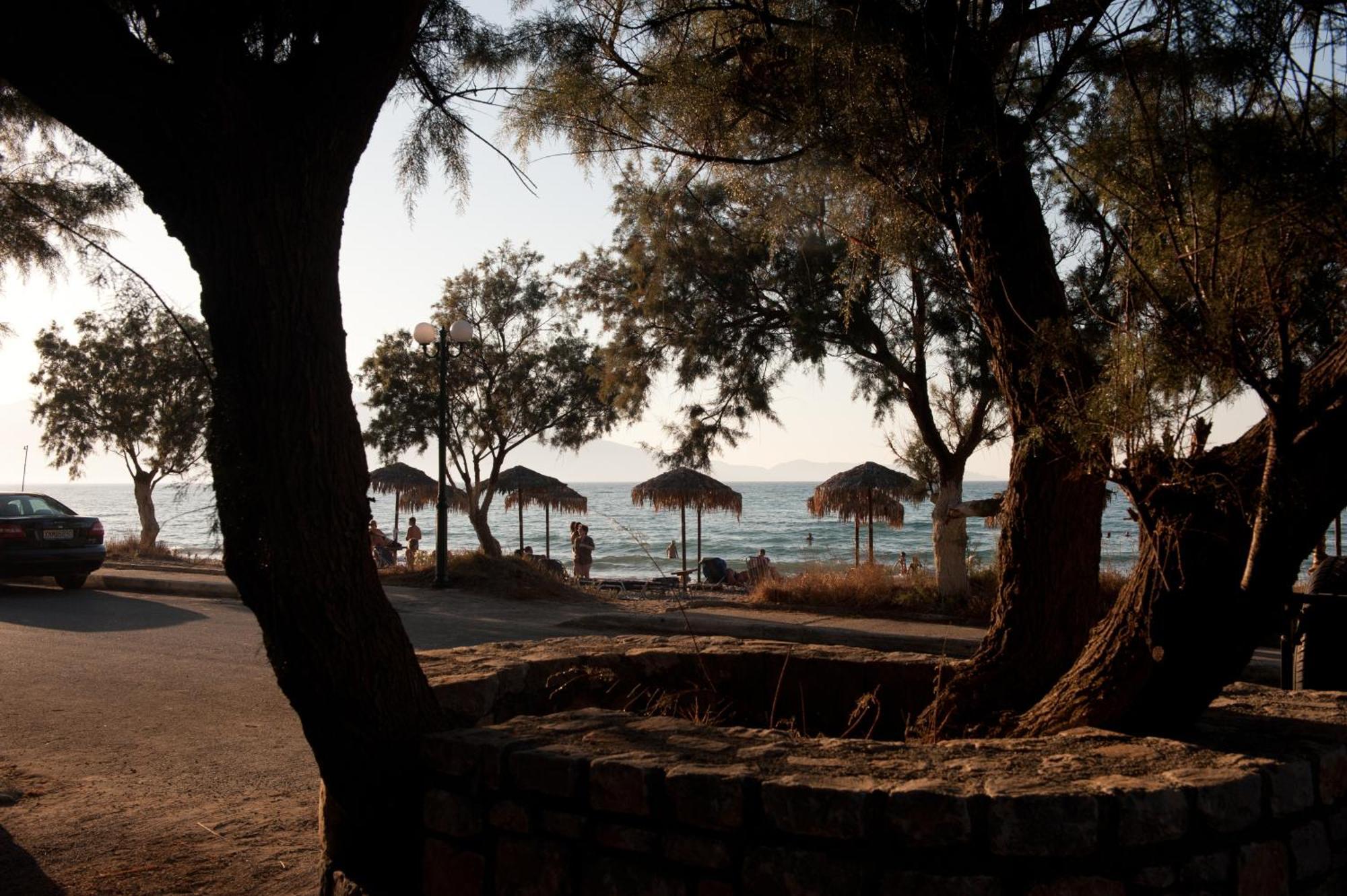Rooms Leonidas Kissamos Bagian luar foto