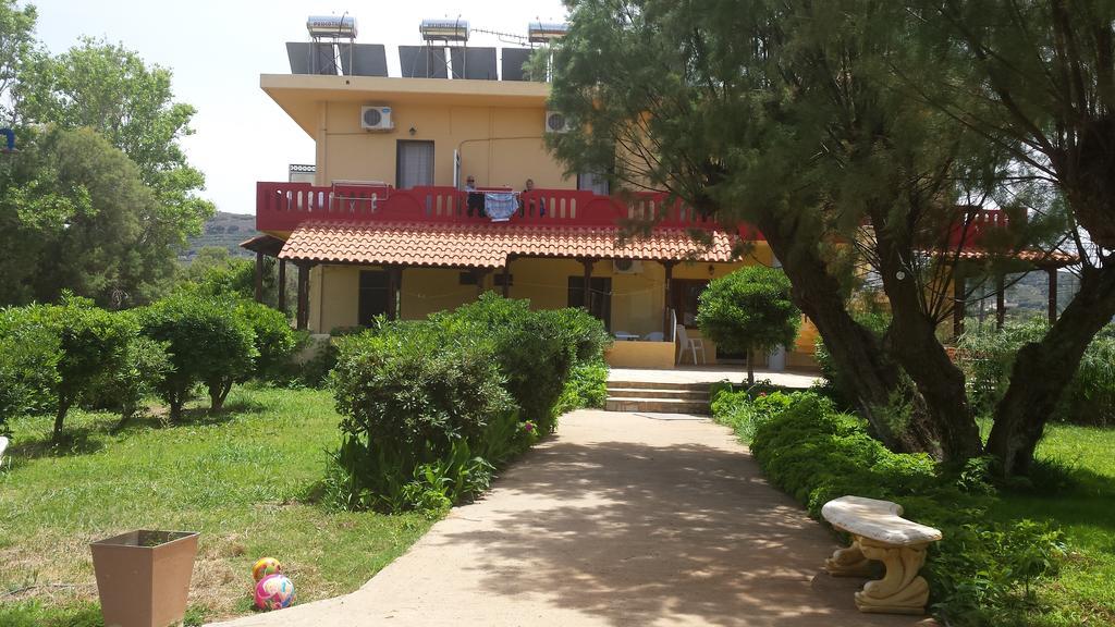 Rooms Leonidas Kissamos Bagian luar foto