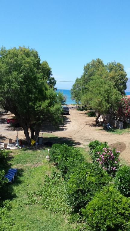 Rooms Leonidas Kissamos Bagian luar foto