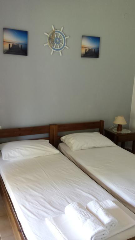 Rooms Leonidas Kissamos Bagian luar foto